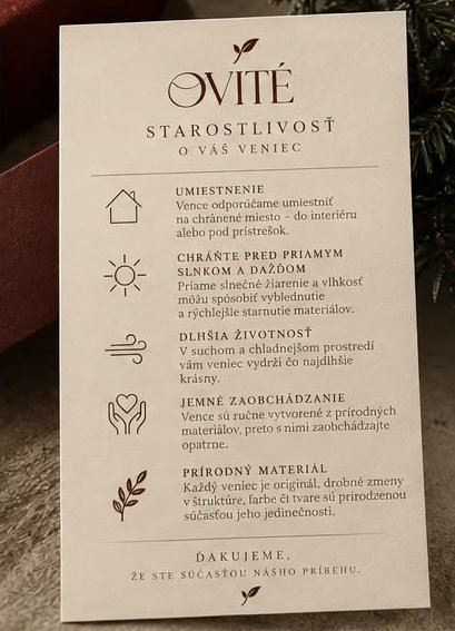 Kartička OVITÉ s návodom na starostlivosť o veniec, priložená ku každej objednávke